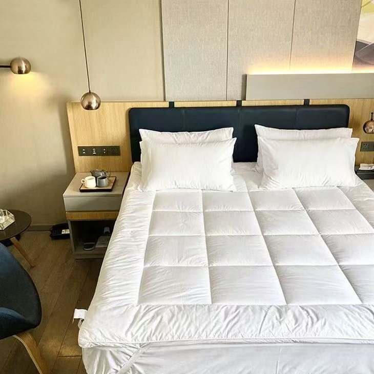 Hotel Mattress Topper